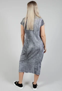 Capped Sleeve Slim Fit Dress in Placed Black Print