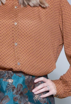 Casual Shirt in Brown