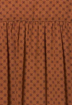 Casual Shirt in Brown