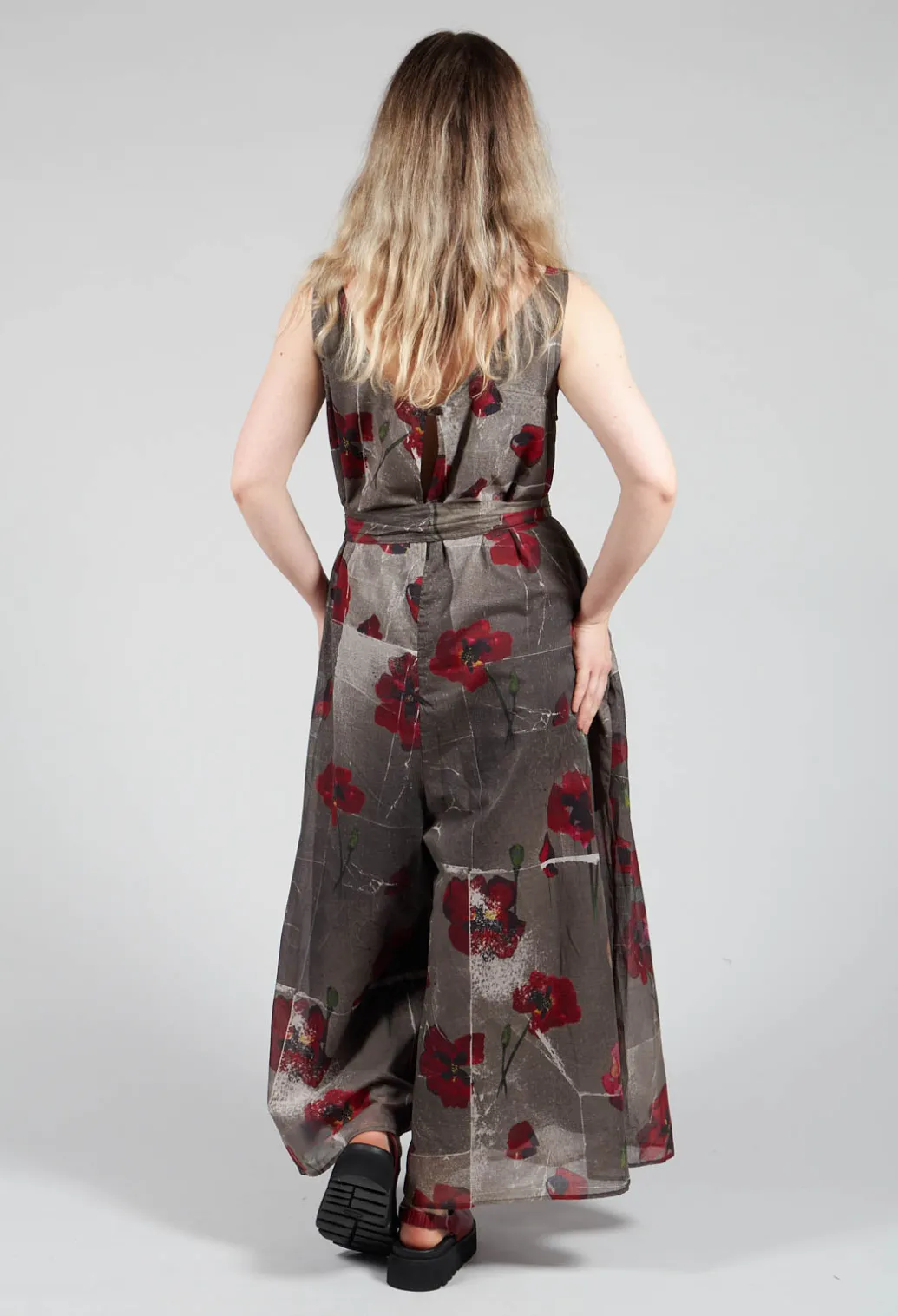 Ceila Printed Jumpsuit in Shitake Flower