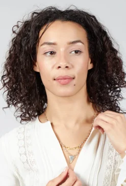 Chain Necklace with Labradorite Pendant in Gold