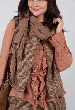 Charlyy Top in Laineu British