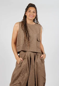 Charlyy Top in Laineu British