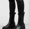 Chelsea Heel Boots in New Black