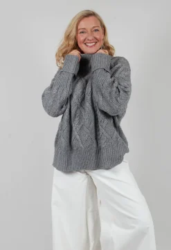 Chunky Cable Knit Jumper in Silver