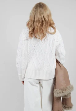 Chunky Cable Knit Jumper in Pearl