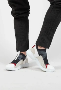 Chunky Mesh Trainers in Nero / Bianco / Argento