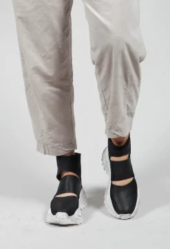 Chunky Sole Cut Out Boots in Gasoline Nero