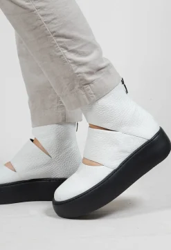 Chunky Sole Open Shoe in Taurus Bianco