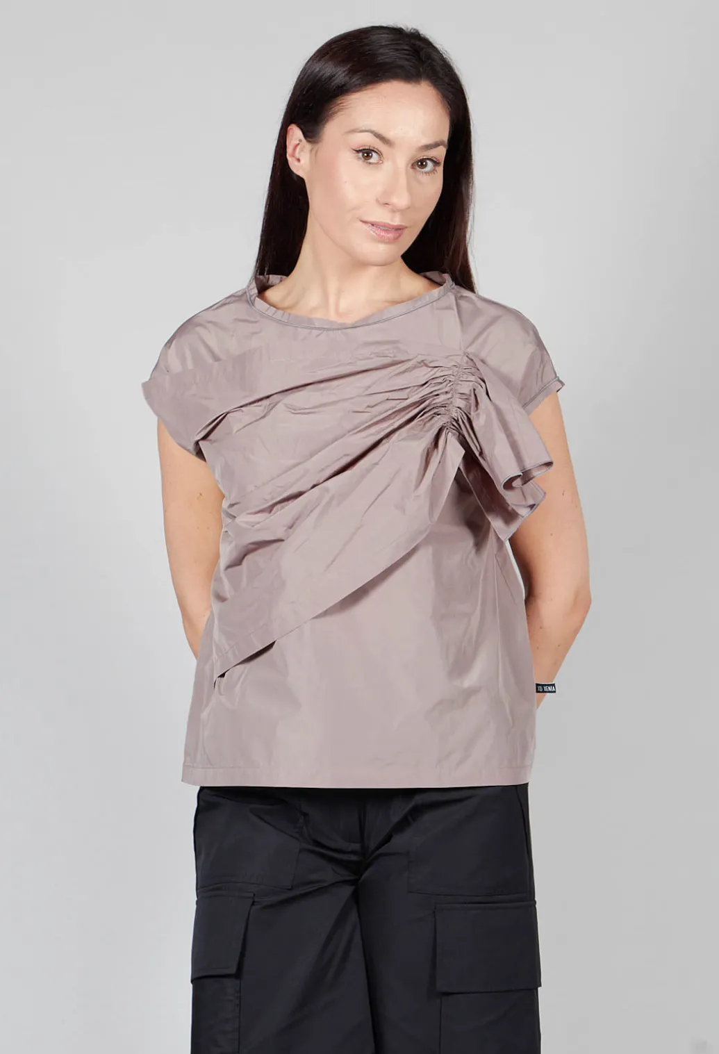 CIAN Top in Grey Brown