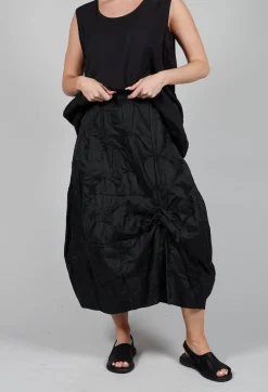 Circle Texture Skirt in Black