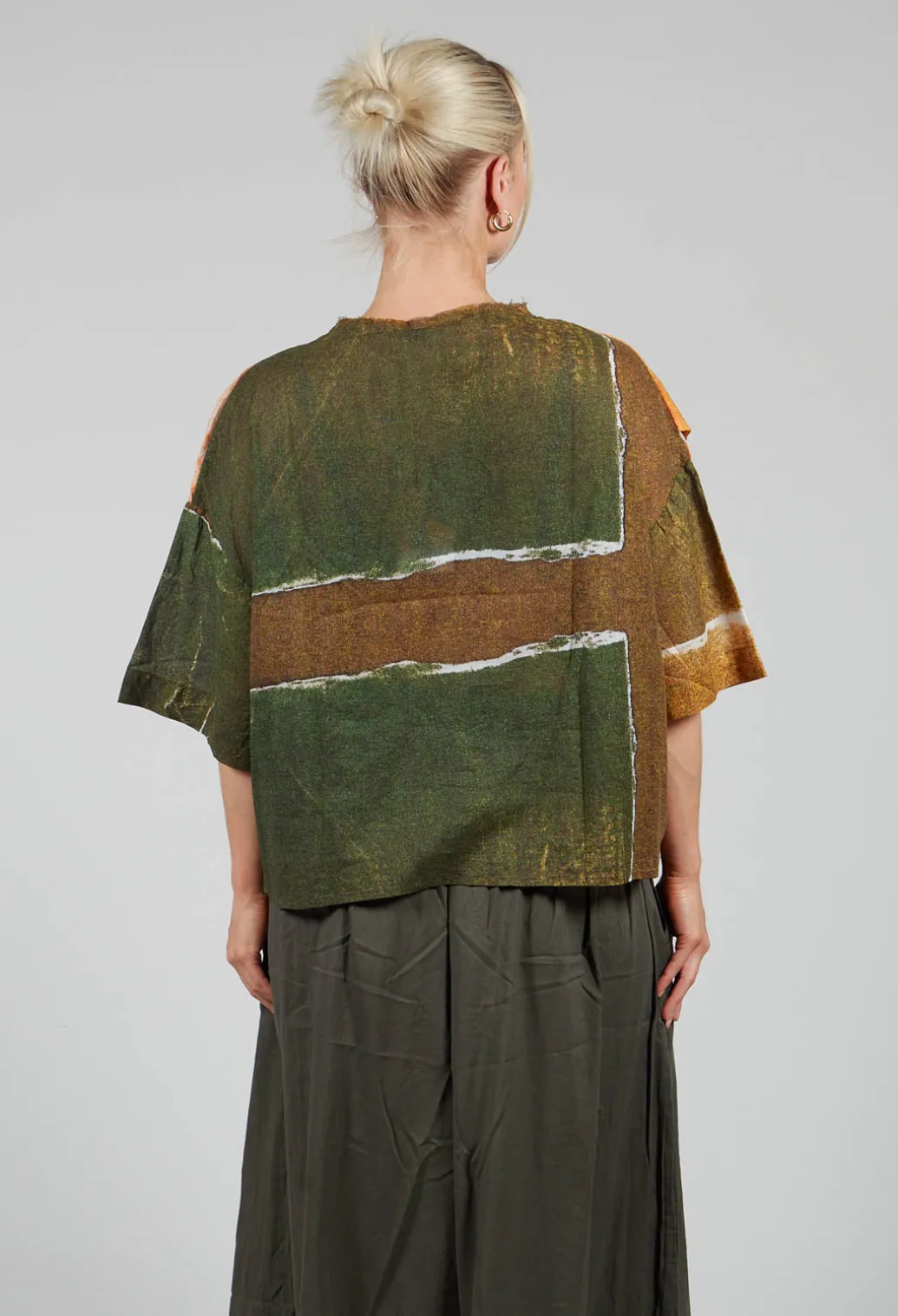 Ciudad Top in Avocado Green Banner