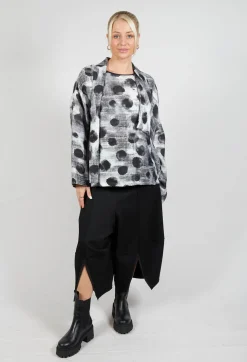 Clap Blouse in Black and White