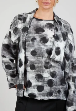 Clap Blouse in Black and White