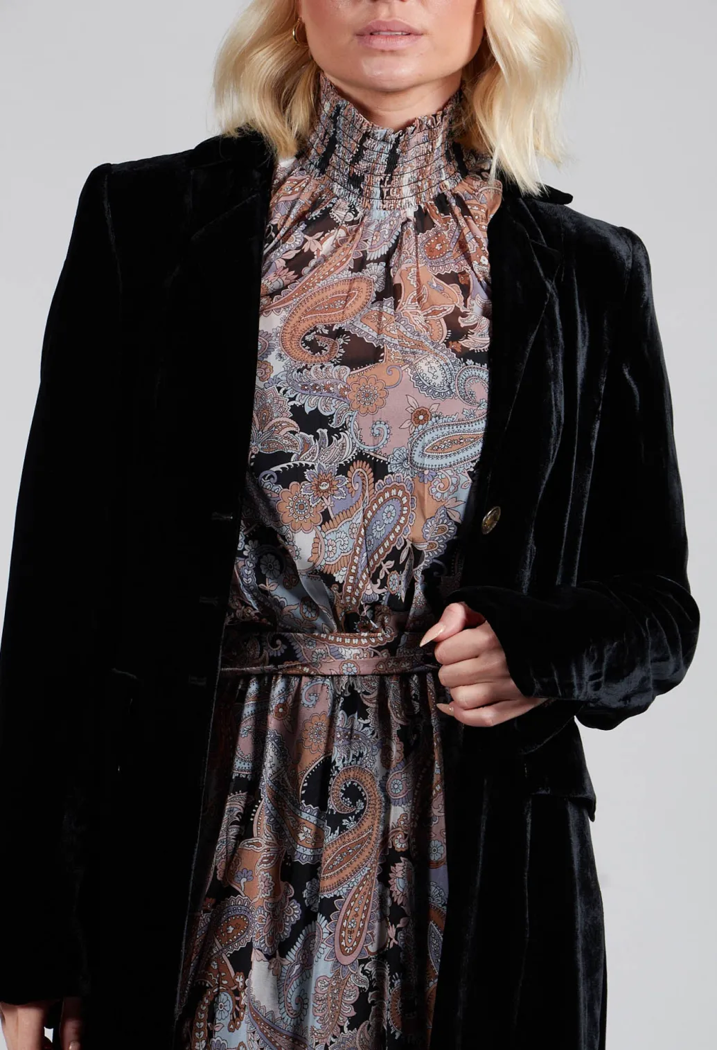 Classic Coat in Black