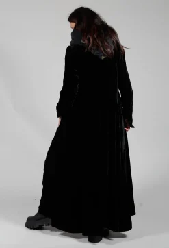 Classic Coat in Black