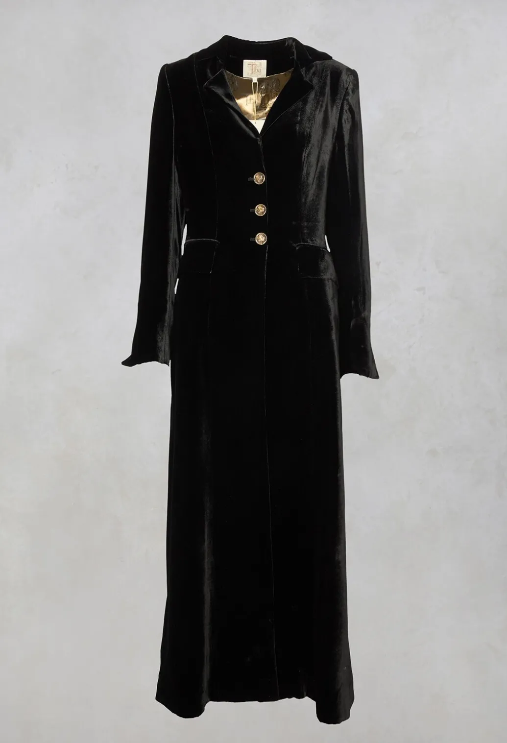 Classic Coat in Black