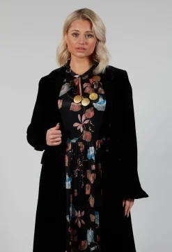 Classic Lux Velvet Coat in Black