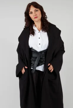 Clean Oversized Coat in Black