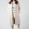 Coat in Crema Cream