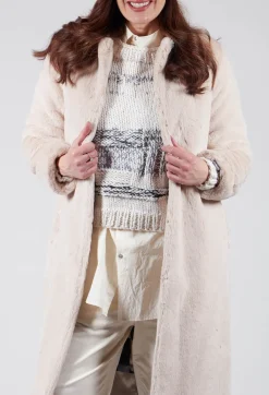 Coat in Crema Cream