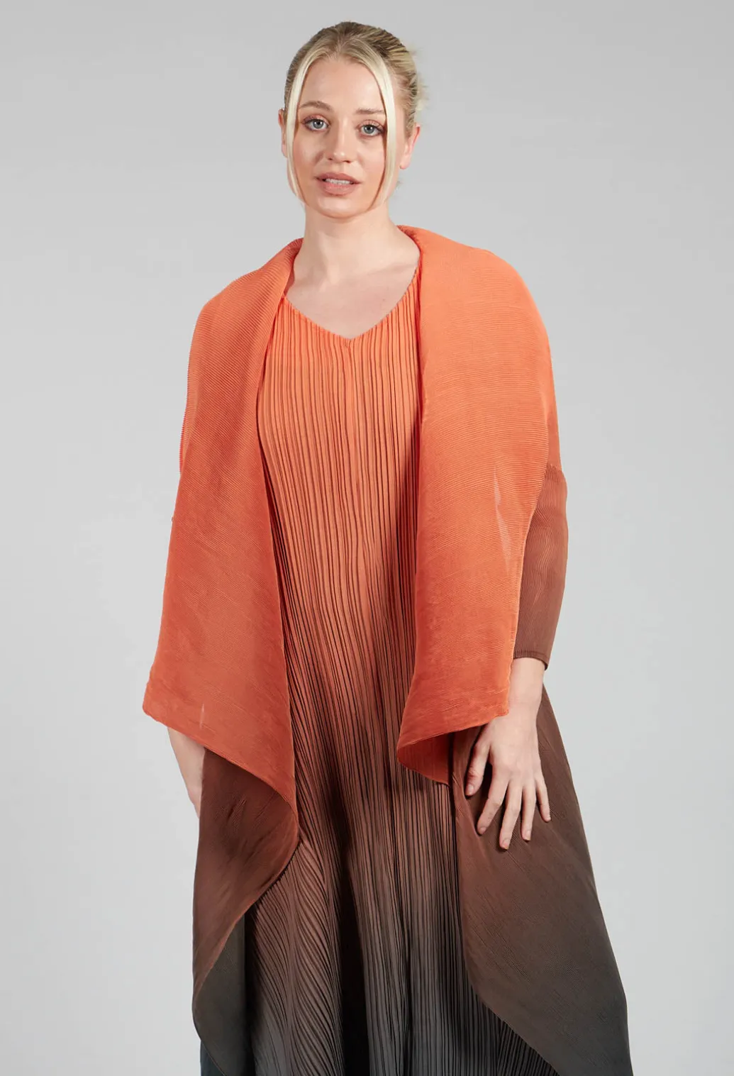 Collare Coat in Tangerine and Shadow