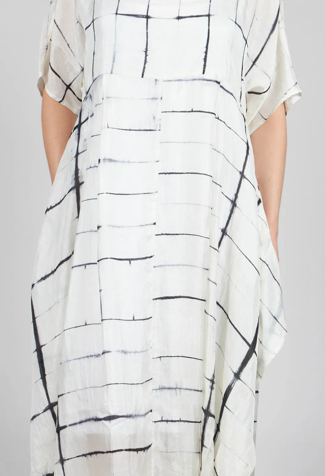 Consuelo Dress in Black and White