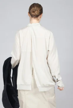 Contrast Hem Shirt in Eraser