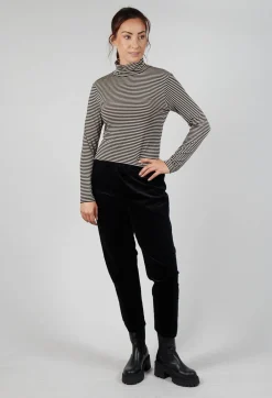 Cook V Trousers in Nero
