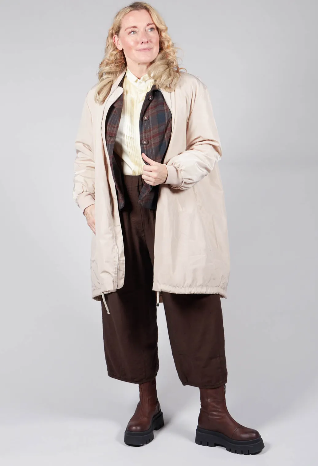 Cotton Plaid Cropped Jacket in Espresso