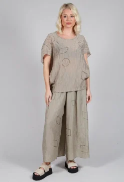 Crinkle Geometric Top in Euca