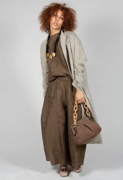 Crinkle Geometric Top in Ciocco