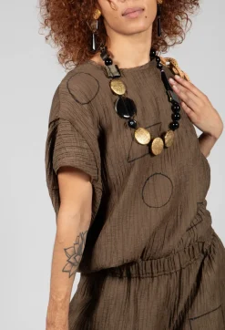 Crinkle Geometric Top in Ciocco