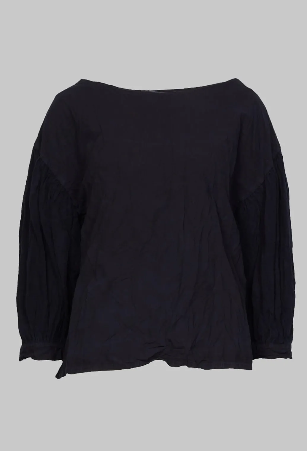 Crinkle Top with Contrasting Sleeves in Navy