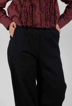 Crinkle Trousers in Black