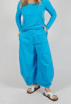 Cropped Balloon Trousers in Malibu