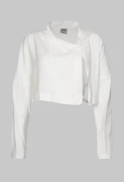 Cropped Cardigan with Pointed Collar in White
