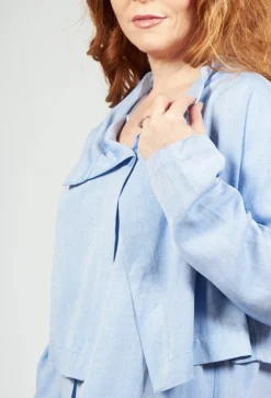 Cropped Cardigan with Pointed Collar in Light Blue