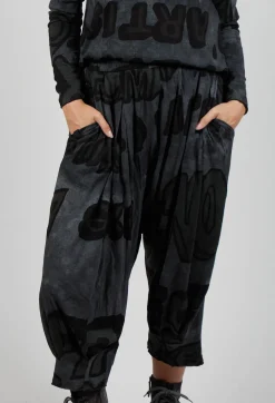 Cropped Drop Crotch Joggers in Rock Print