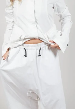 Cropped Drop-Crotch Trousers in Semi Bleach