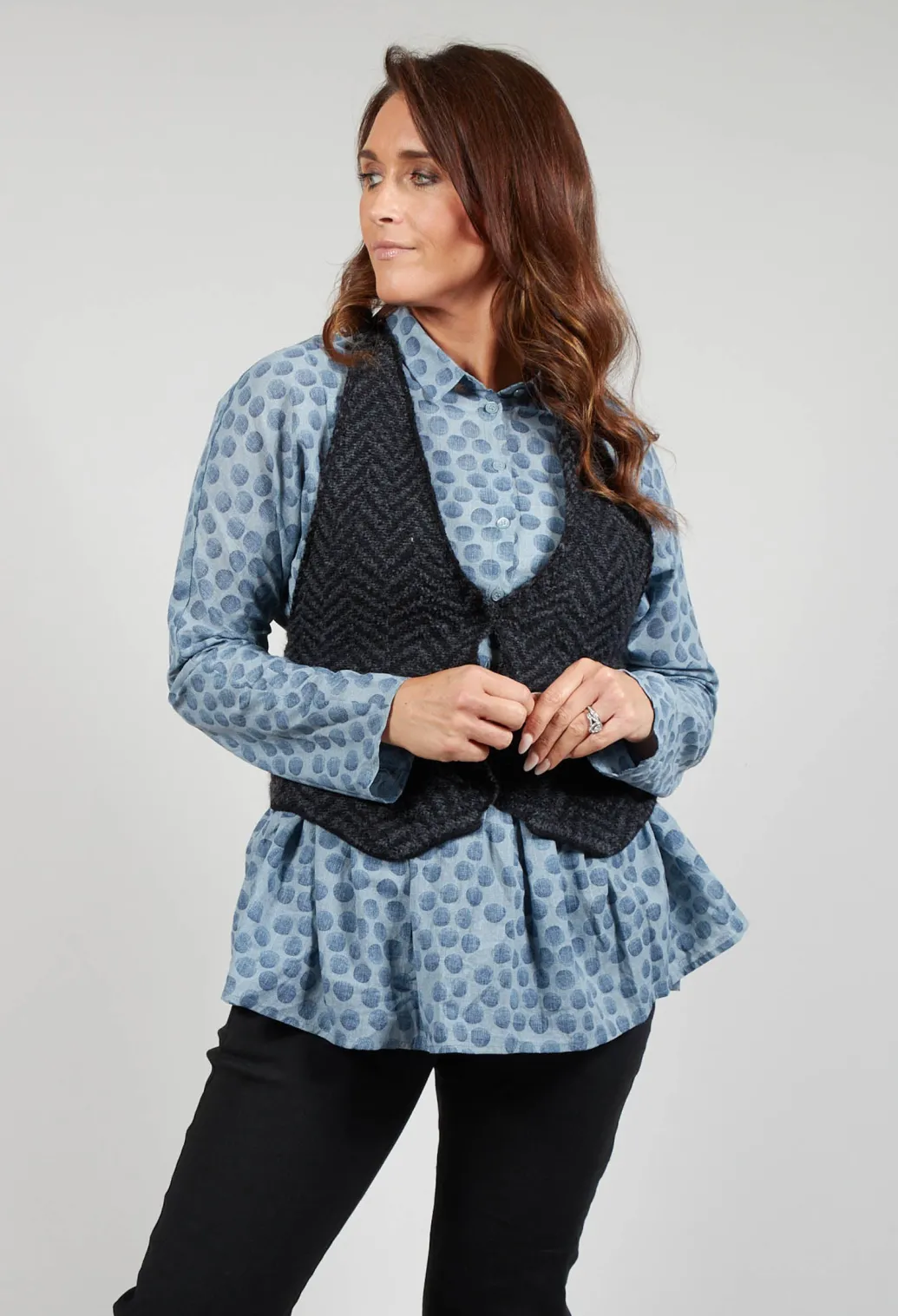 Cropped Gilet with Wrap Around Neck in Graphic