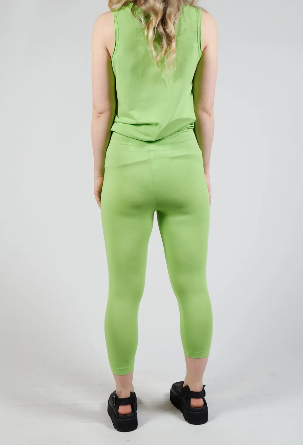 Cropped Jersey Leggings in Lime