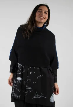 Cropped Jumper with Contrast Stitching in Black