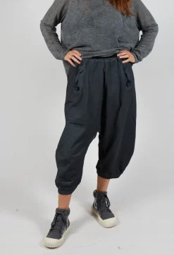 Cropped Leg Sweatpants in Coal Cloud