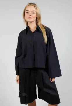 Cropped Patch Pocket Shirt in Black