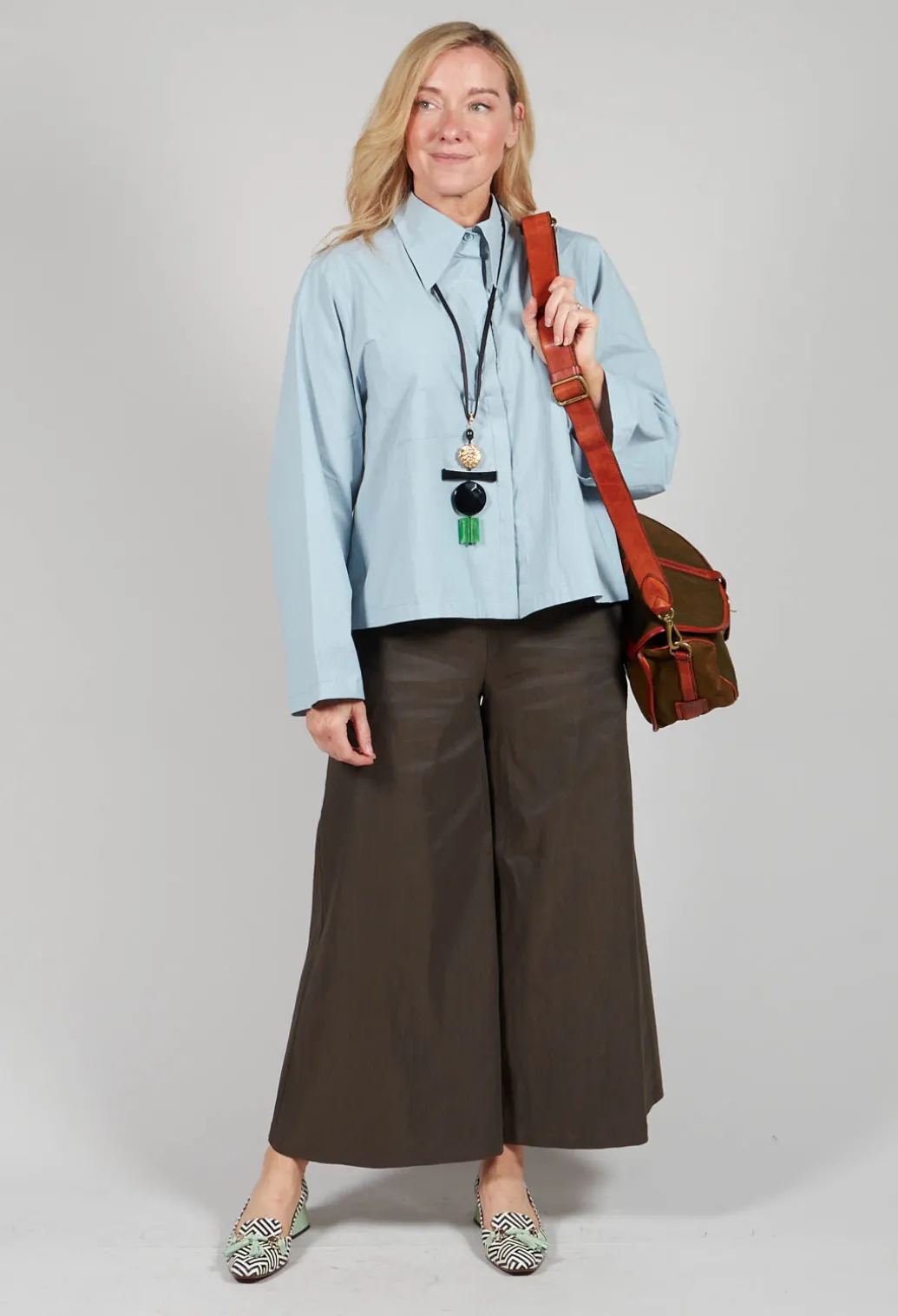 Cropped Patch Pocket Shirt in Blue