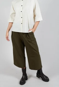 Cropped Pleated Trousers in Olive