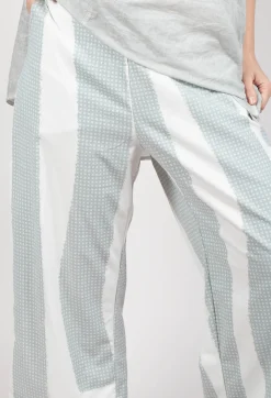 Cropped Pull On Trousers in Grey Print
