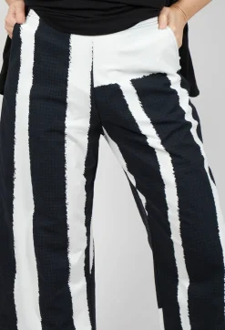 Cropped Pull On Trousers in Black Print