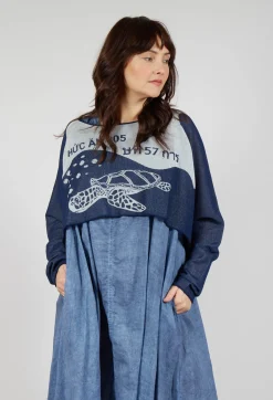 Cropped Pullover with High Low Hem in Navy Jacquard